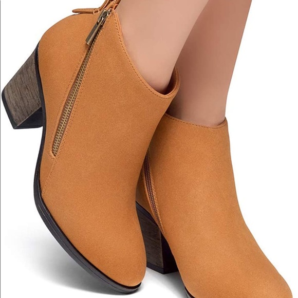 Block Heel 🔥 Ankle Booties - Picture 3 of 4